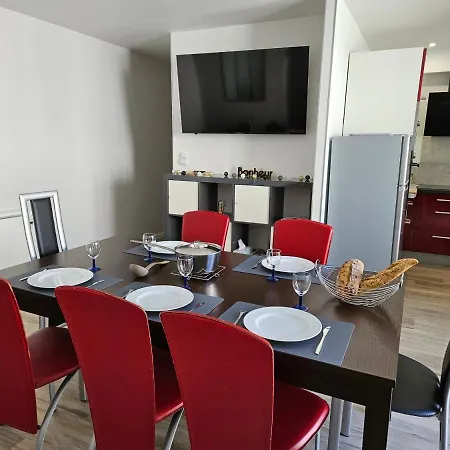 Chez Louise, T3 à Deux Pas Du Centre Apartamento Bagnères-de-Luchon