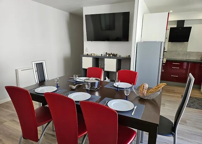 Chez Louise, T3 à Deux Pas Du Centre Appartement Bagnères-de-Luchon