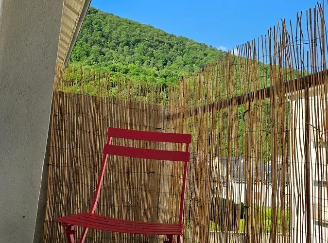 Chez Louise, T3 à Deux Pas Du Centre Appartement Bagnères-de-Luchon